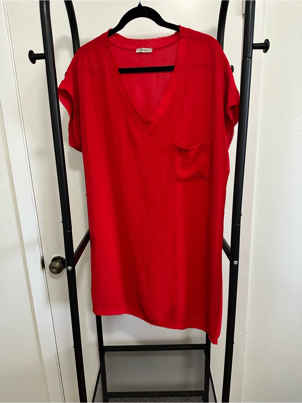 Large Jodifl Red Raw Hem V-Neck T-Shirt Dress